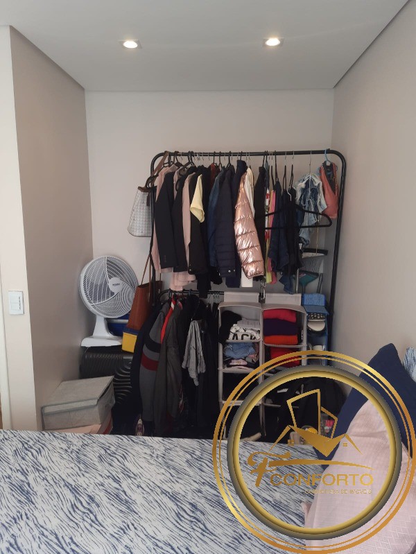 Apartamento à venda com 2 quartos, 40m² - Foto 22