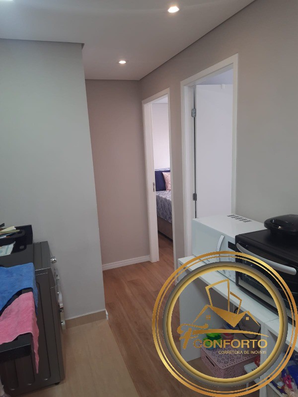 Apartamento à venda com 2 quartos, 40m² - Foto 14