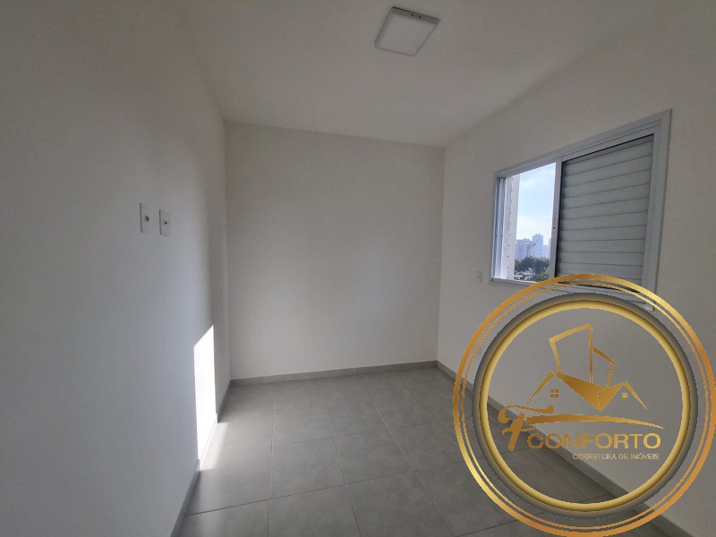 Apartamento à venda com 2 quartos, 38m² - Foto 8