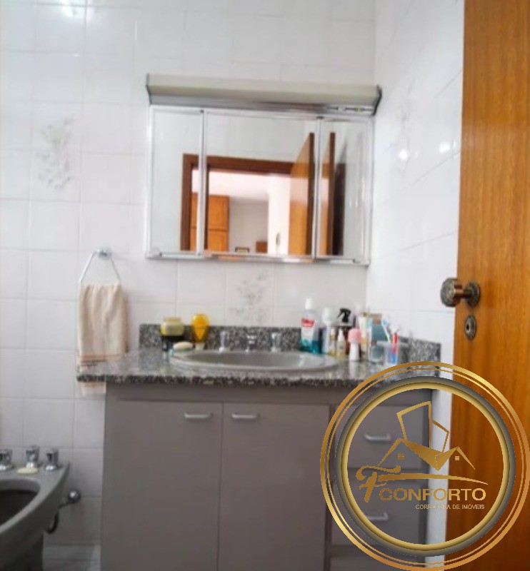 Casa à venda com 3 quartos, 250m² - Foto 33