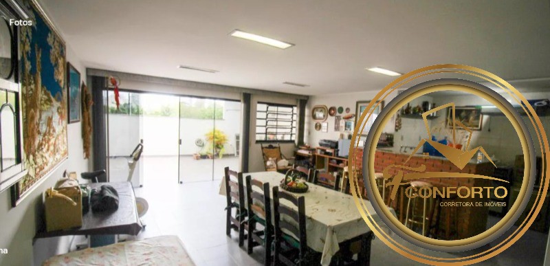 Casa à venda com 3 quartos, 250m² - Foto 7