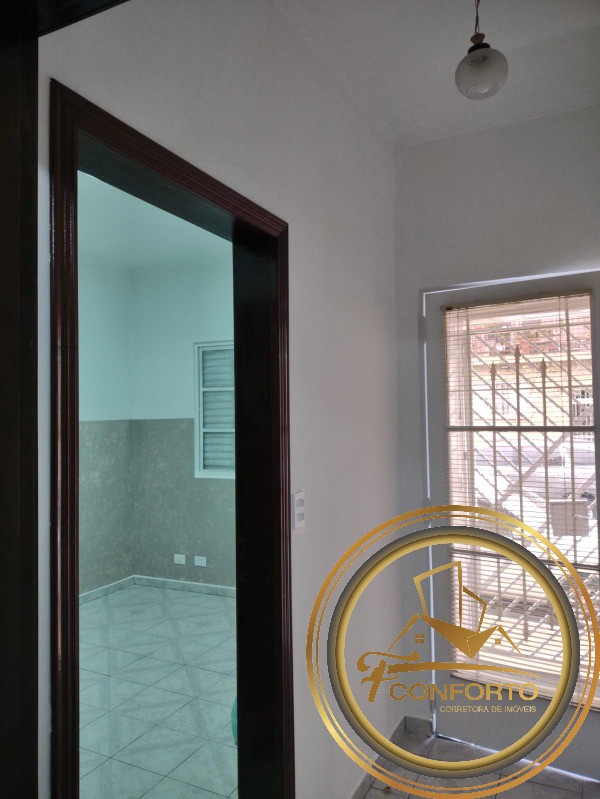 Casa à venda com 2 quartos, 70m² - Foto 13