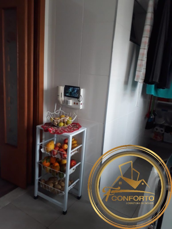 Apartamento à venda com 2 quartos, 61m² - Foto 14