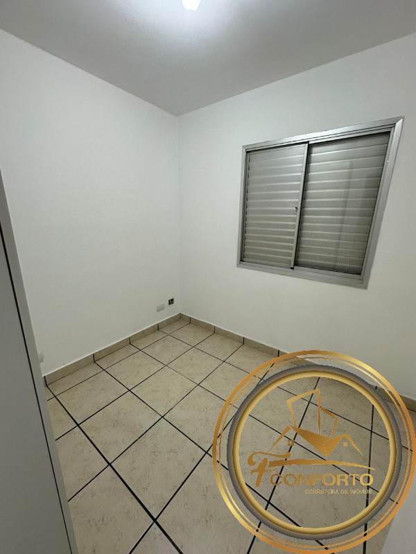 Apartamento à venda com 3 quartos, 70m² - Foto 13