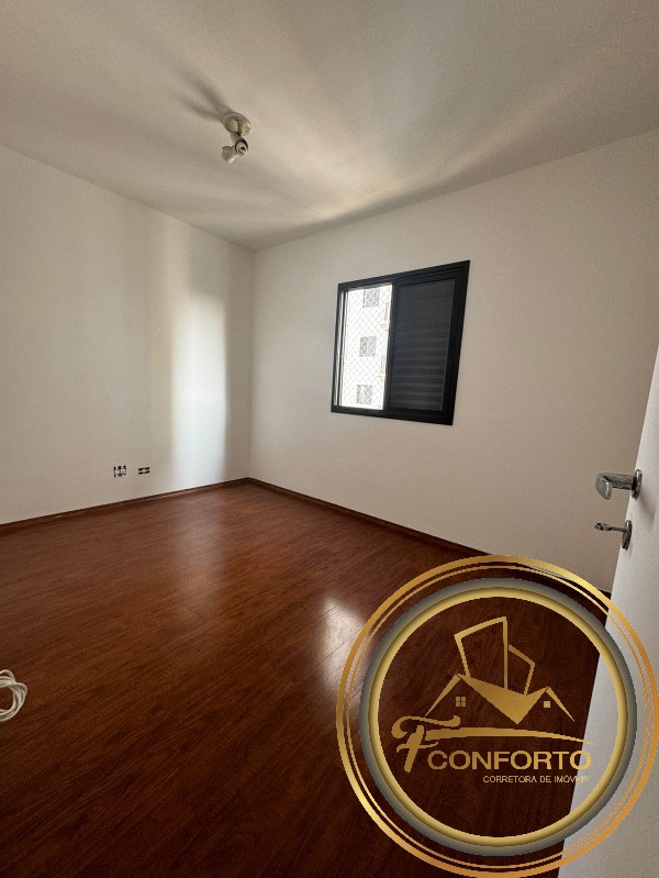 Apartamento à venda com 3 quartos, 72m² - Foto 11