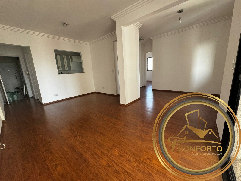 Apartamento à venda com 3 quartos, 72m² - Foto 3