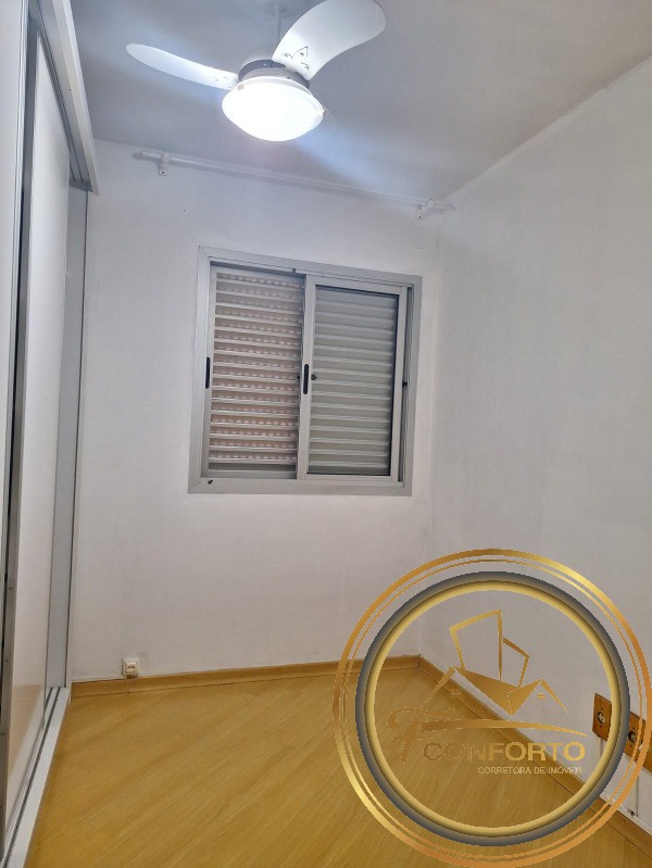 Apartamento à venda com 2 quartos, 55m² - Foto 17