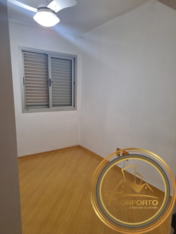 Apartamento à venda com 2 quartos, 55m² - Foto 13