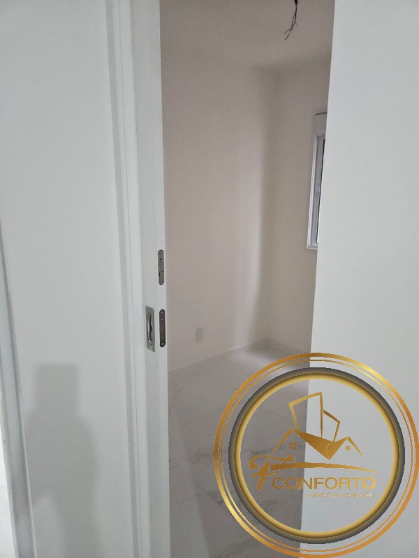 Apartamento à venda com 2 quartos, 37m² - Foto 5