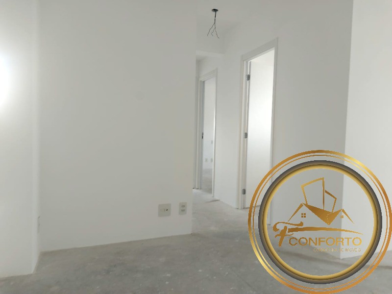 Apartamento à venda com 3 quartos, 81m² - Foto 11