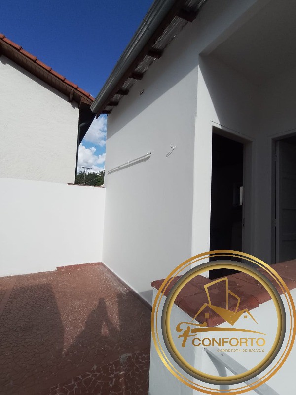 Casa à venda com 2 quartos, 184m² - Foto 13