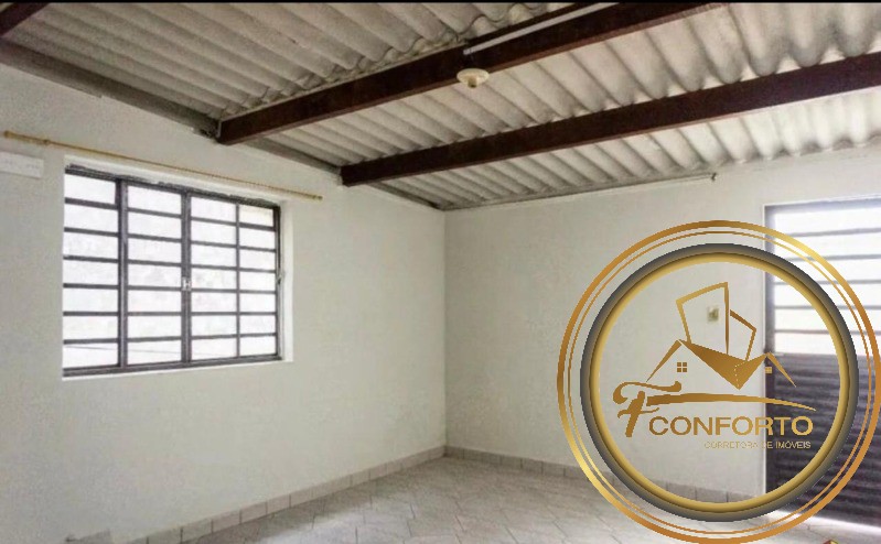 Casa à venda com 2 quartos, 120m² - Foto 1