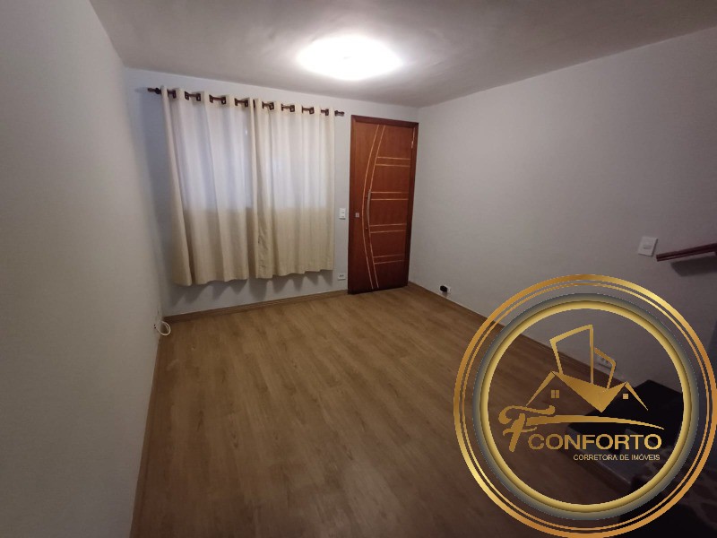 Sobrado à venda com 2 quartos, 70m² - Foto 1