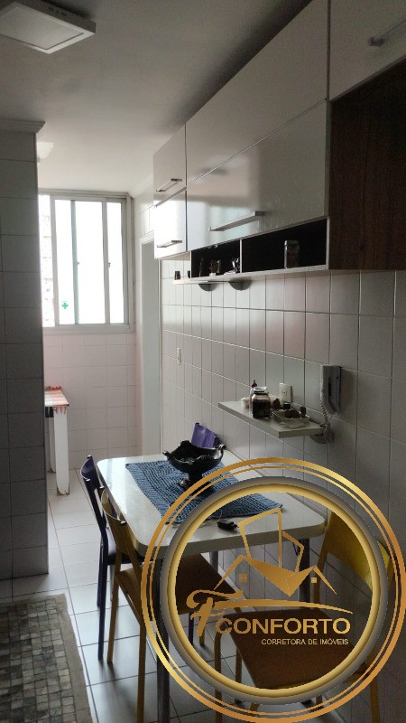 Apartamento para alugar com 3 quartos, 75m² - Foto 4