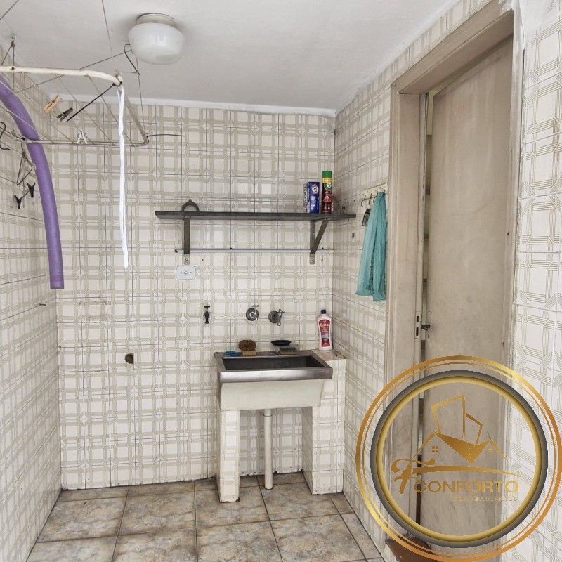 Casa à venda e aluguel com 2 quartos, 100m² - Foto 15