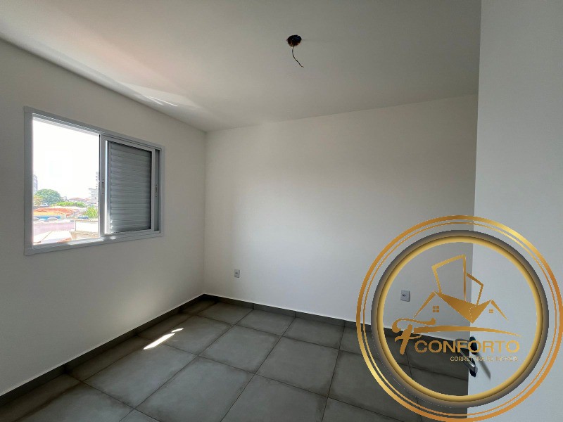 Apartamento para alugar com 2 quartos, 42m² - Foto 13