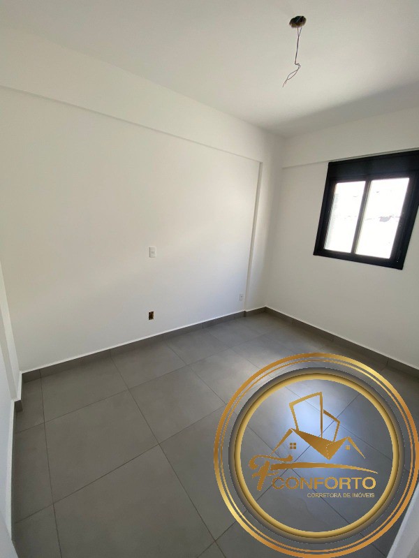 Apartamento à venda com 2 quartos, 44m² - Foto 3