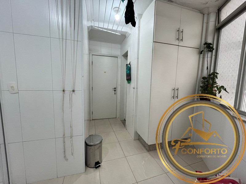 Apartamento à venda com 3 quartos, 120m² - Foto 4