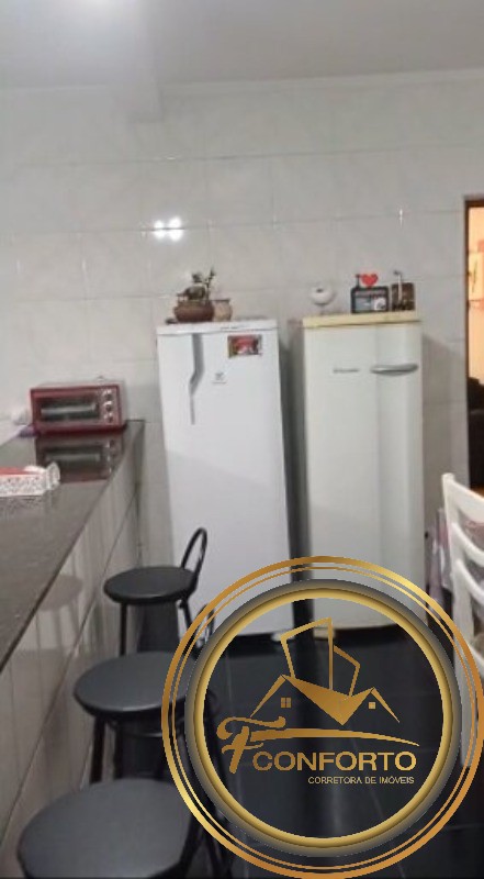 Sobrado à venda com 3 quartos, 150m² - Foto 18