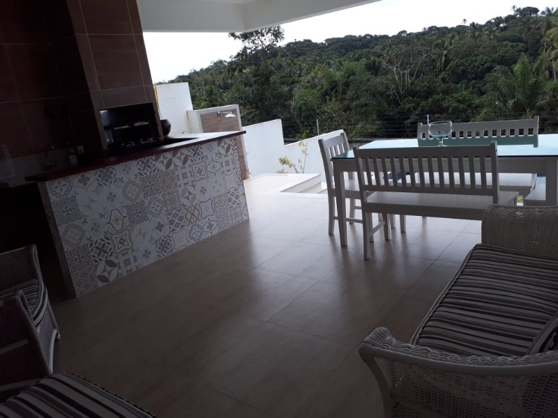 Casa para alugar com 4 quartos, 334m² - Foto 5