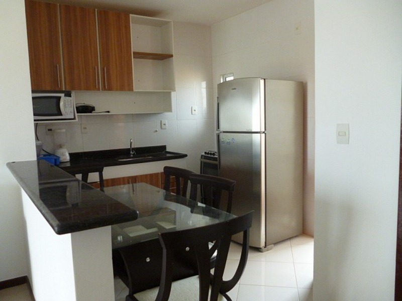 Apartamento para alugar com 2 quartos, 70m² - Foto 4