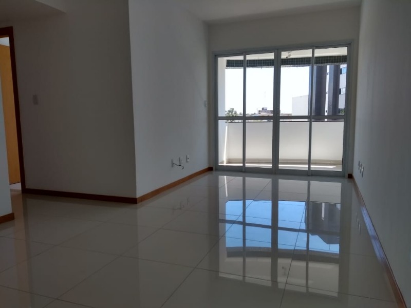 Apartamento para alugar com 3 quartos, 92m² - Foto 2