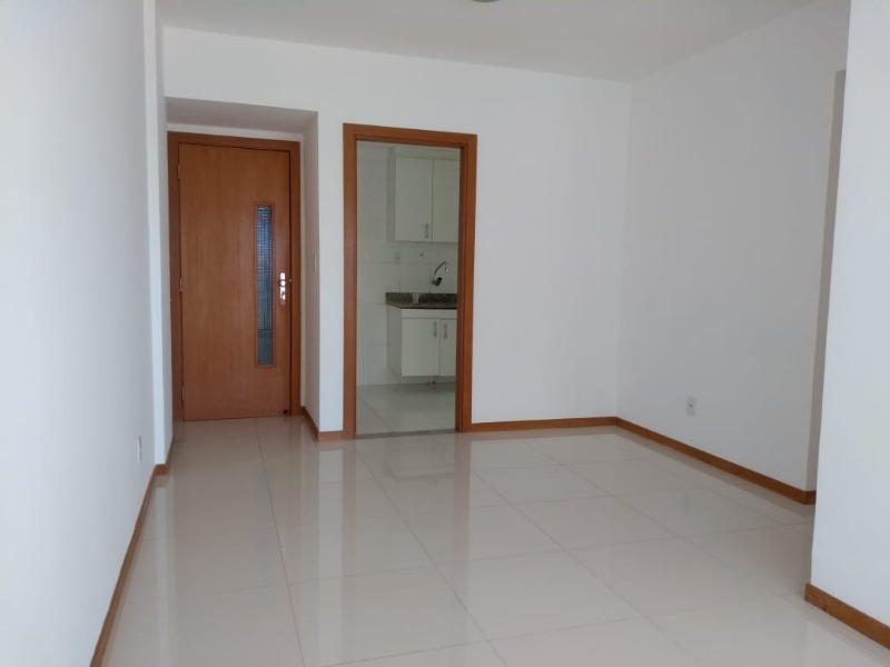 Apartamento para alugar com 3 quartos, 92m² - Foto 9