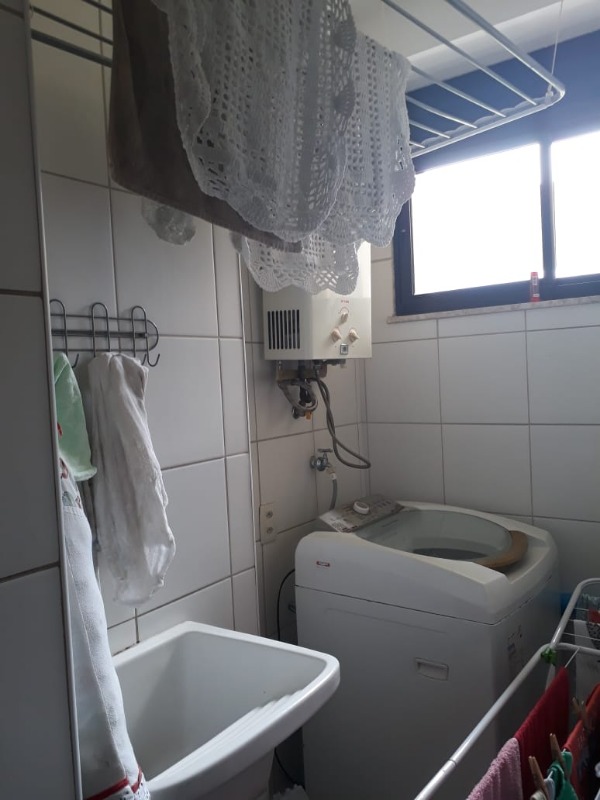 Apartamento para alugar com 3 quartos, 75m² - Foto 10