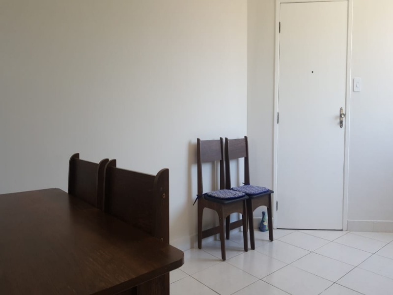 Apartamento para alugar com 2 quartos, 55m² - Foto 8