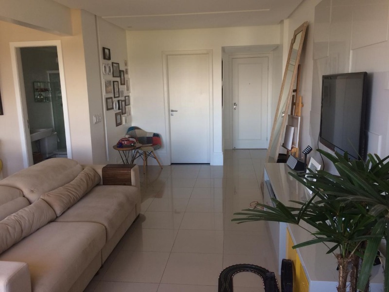 Apartamento para alugar com 2 quartos, 89m² - Foto 6