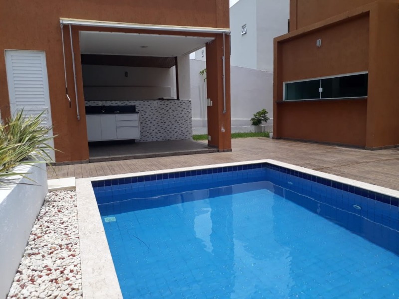 Casa para alugar com 4 quartos, 300m² - Foto 7