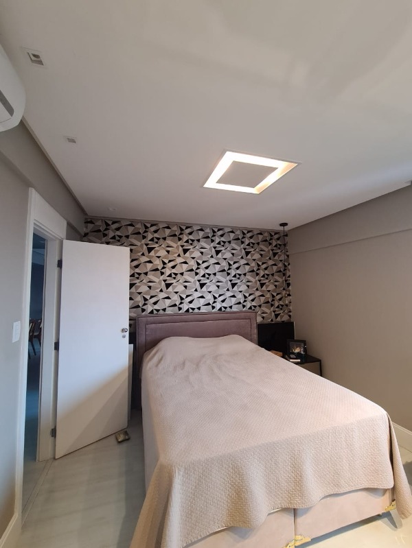 Apartamento para alugar com 3 quartos, 90m² - Foto 10