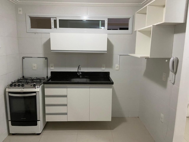 Apartamento para alugar com 2 quartos, 65m² - Foto 5