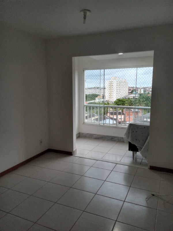 Apartamento para alugar com 2 quartos, 70m² - Foto 2