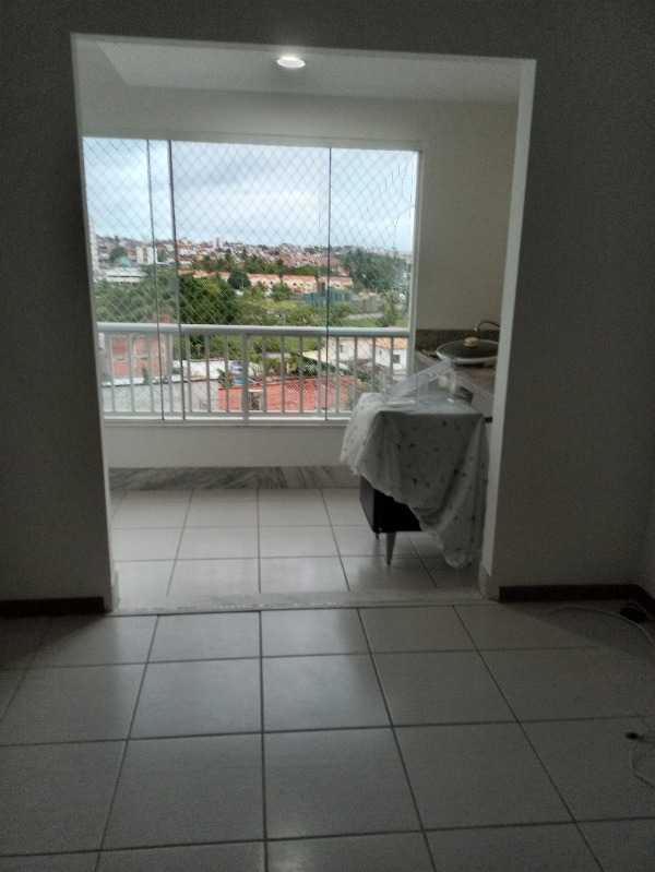 Apartamento para alugar com 2 quartos, 70m² - Foto 3