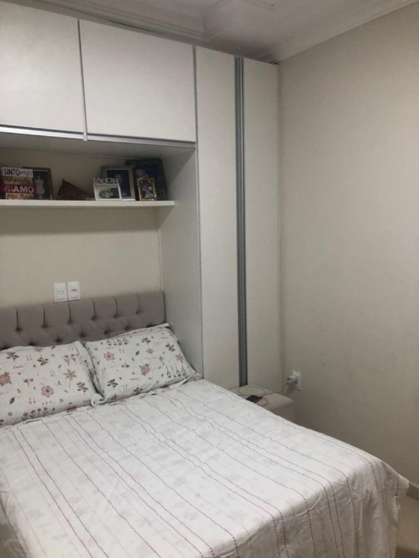 Casa à venda com 4 quartos, 250m² - Foto 28