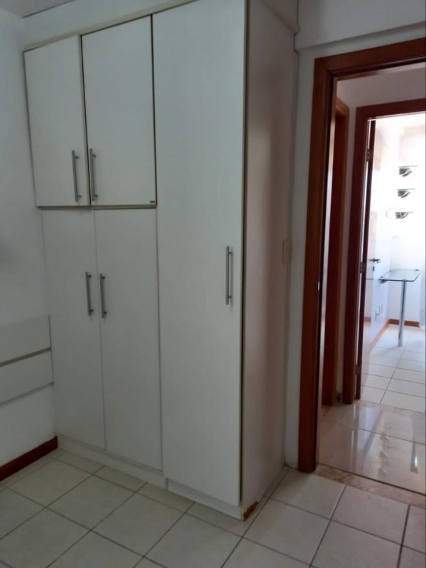 Apartamento para alugar com 3 quartos, 80m² - Foto 14