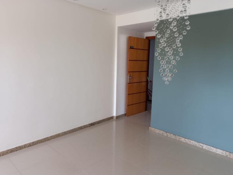 Apartamento para alugar com 3 quartos, 80m² - Foto 4