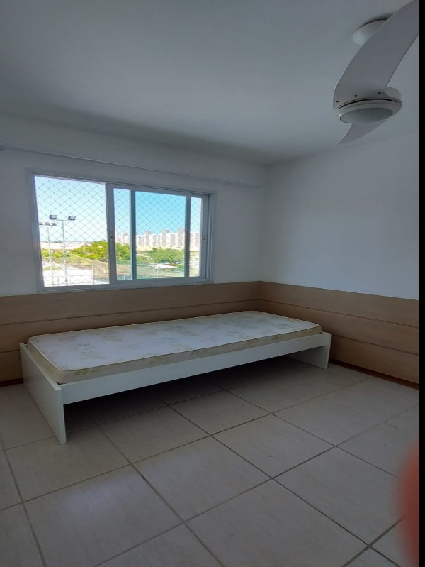 Apartamento para alugar com 3 quartos, 95m² - Foto 11