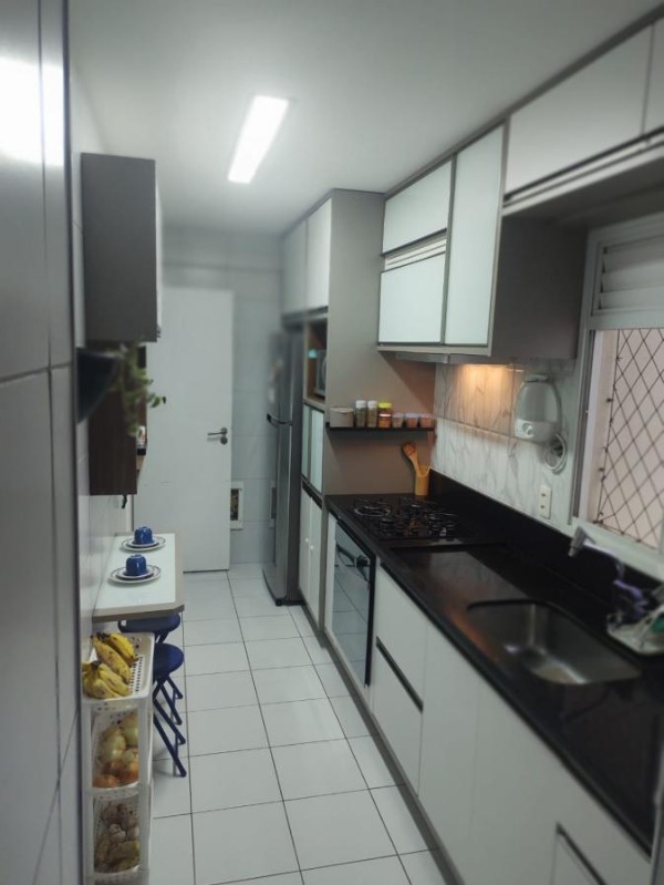 Apartamento à venda com 3 quartos, 134m² - Foto 10