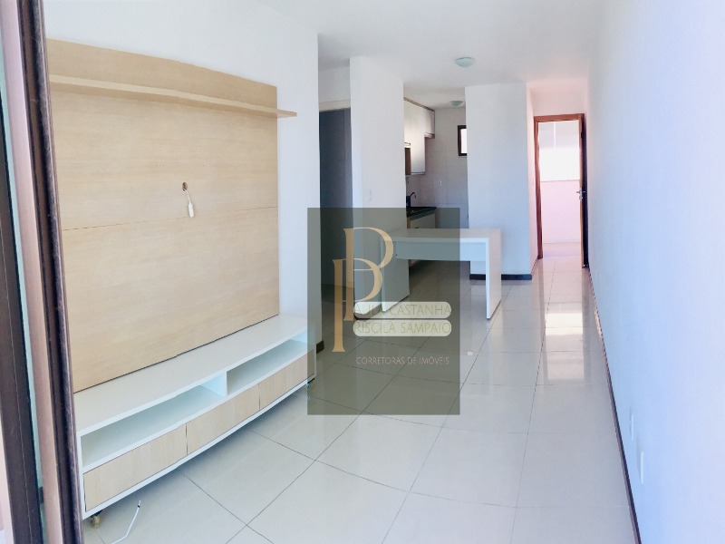 Apartamento para alugar com 2 quartos, 70m² - Foto 2