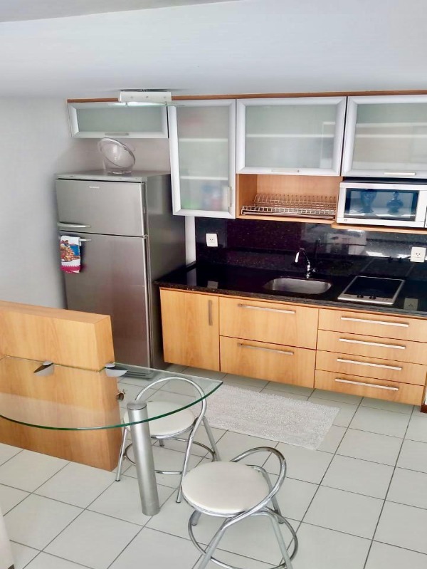 Apartamento para alugar com 1 quarto, 65m² - Foto 4