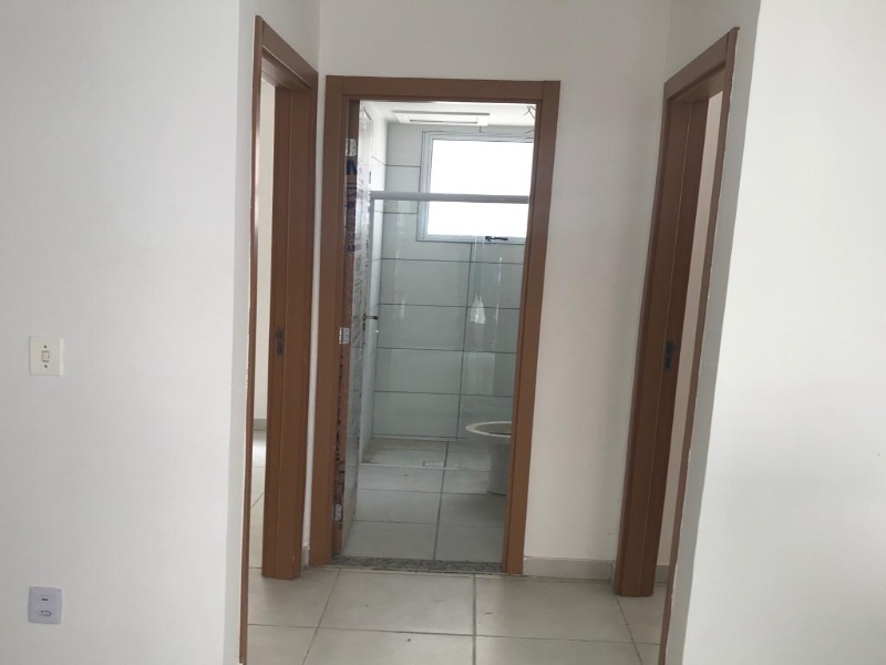 Apartamento à venda com 2 quartos, 40m² - Foto 18