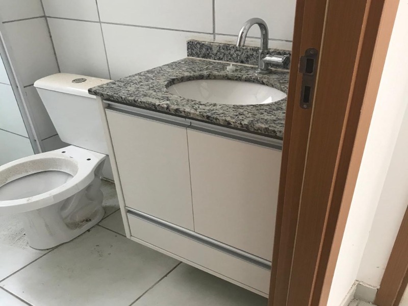 Apartamento à venda com 2 quartos, 40m² - Foto 22