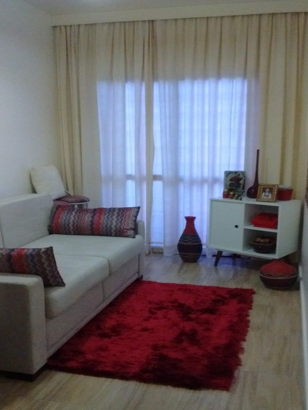 Apartamento para alugar com 1 quarto, 50m² - Foto 2