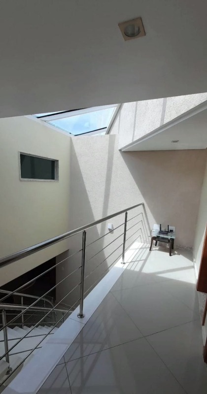 Casa para alugar com 5 quartos, 400m² - Foto 17