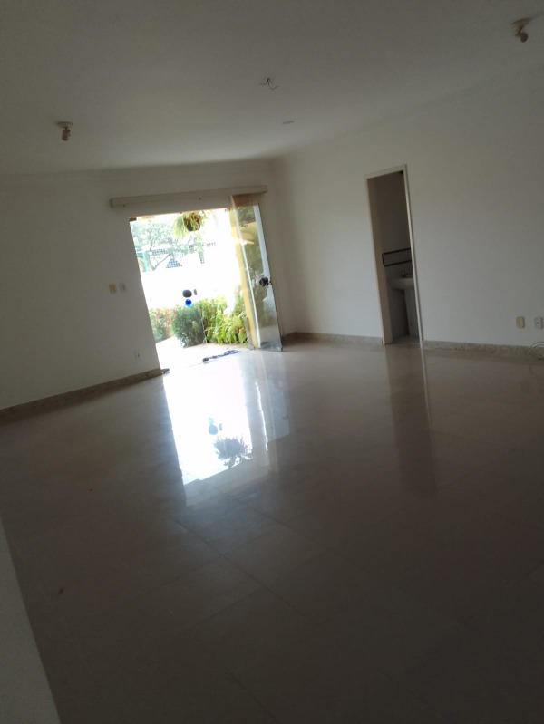 Casa à venda e aluguel com 3 quartos, 200m² - Foto 15