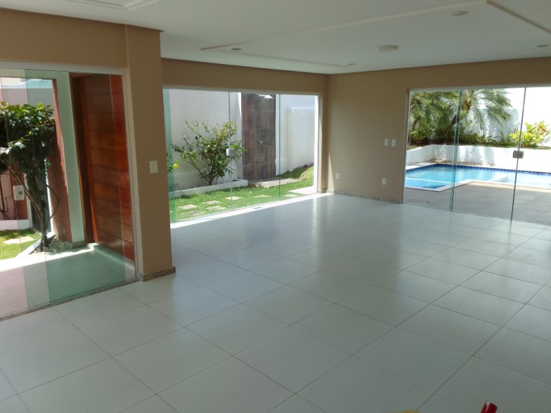 Casa para alugar com 4 quartos, 300m² - Foto 8