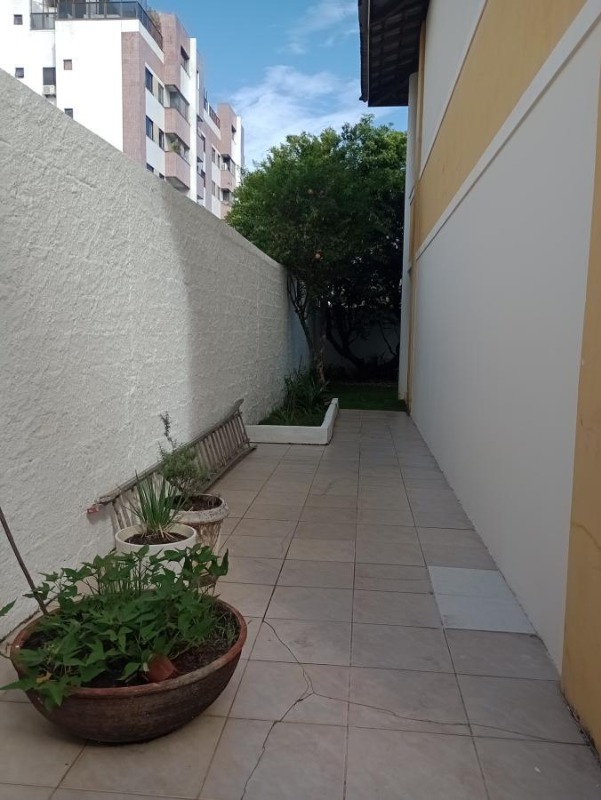 Casa à venda com 3 quartos, 125m² - Foto 11