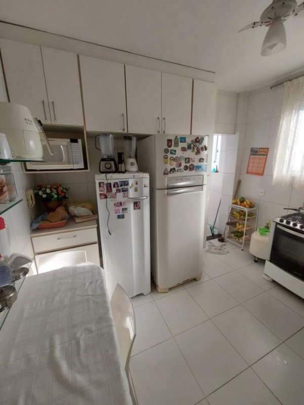 Apartamento à venda com 3 quartos, 156m² - Foto 13